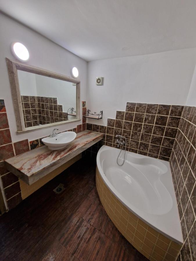 Origo Rooms And Apartments Стаховица Экстерьер фото